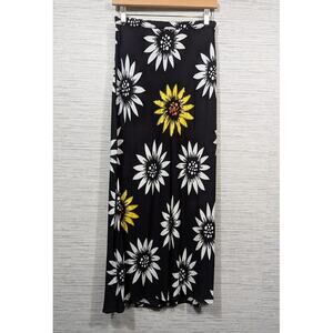 Surya Vintage Maxi Skirt With Floral / Size-Medium